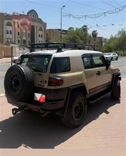 تويوتا FJ كروزر